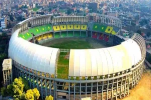  इमरान खान के नाम पर रखा गया पेशावर क्रिकेट स्टेडियम का नाम, राजनीतिक नेताओं ने की निंदा 