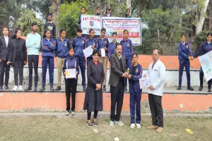 मुरादाबाद : पोस्टर प्रतियोगिता के माध्यम से कुष्ठ रोग के बारे में किया जागरूक