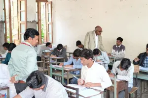 आई परीक्षा की घड़ी, बच्चे न करें हड़बड़ी: कानपुर में यूपी बोर्ड परीक्षा आज से शुरू, 24 घंटे कंट्रोल रूम से निगरानी