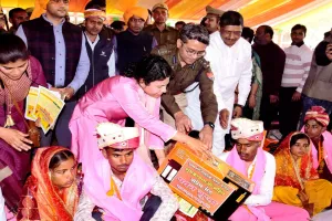 लखीमपुर खीरी: 540 वर-वधू ने लिए सात फेरे तो 17 ने किया एक दूसरे को कबूल