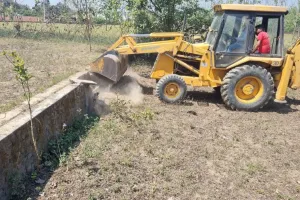 Bareilly: बीडीए का गरजा बुलडोजर! अवैध कॉलोनी को किया ध्वस्त 