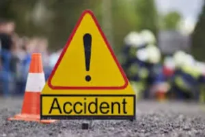 Bareilly: अज्ञात वाहन ने बाइक को मारी टक्कर, दो दोस्तों की मौत