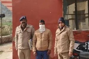 धोखाधड़ी कर खातों से रकम निकालने वाला डाकपाल गिरफ्तार