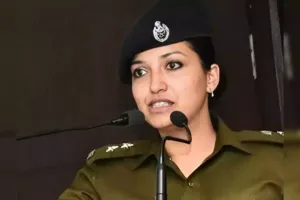 लखनऊ पुलिस कमिश्नरेट में बड़ा फेरबदल, 2 DCP और 2 ACP का ट्रांसफर, कौन बना डीसीपी  सेंट्रल 