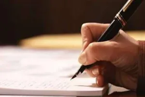 UP Board: शिक्षकों की हुई बल्ले-बल्ले, शिक्षकों को अब कॉपी चेक करने के बढ़ कर मिलेंगे पैसे, जैनें क्या हुए बदलाव 