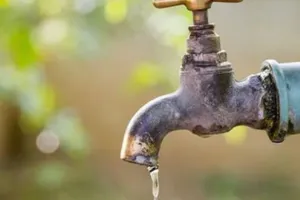 यूपी के इन जिलों में छाया पानी संकट, लाखों लोग हो रहे प्रभावित, विभाग ने काटा कनेक्शन, जानें पूरा मामला