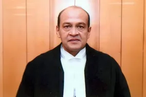 Cash Scandal: जस्टिस यशवंत वर्मा के मामले में सुप्रीम कोर्ट का बड़ा ऐलान, FIR दर्ज करने की मांग