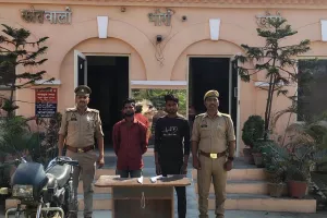 लखीमपुर खीरी: गोला से चोरी हुई बाइक के साथ दो आरोपी गिरफ्तार, एक फरार