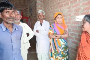 शाहजहांपुर: पति और चारों बच्चों के अंतिम संस्कार के बाद टूटा धैर्य, कौशल्या बोली... मैं यहां नहीं रुक पाऊंगी