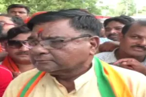 बहराइच: कोतवाल नानपारा के खिलाफ पूर्व सांसद ने मुख्यमंत्री को लिखा पत्र, लगाया होलिका दहन में विघ्न डालने का आरोप