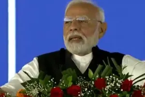 अंतरराष्ट्रीय महिला दिवस: प्रधानमंत्री मोदी ने‘लखपति दीदी सम्मेलन’ में लाभार्थियों से की बातचीत, जानें क्या कहा....