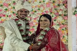 हरदोई: हाथों की मेंहदी छूटने से पहले ही महिला डॉक्टर की मौत, 5 दिन पहले कपड़ा व्यापारी से की थी कोर्ट मैरिज, पीएम में हुआ चौंकाने वाला खुलासा