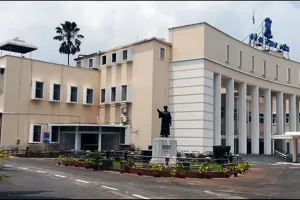 ओडिशा विधानसभा में पुलिस का प्रवेशः बीजद विधायकों ने सदन को शुद्ध करने के लिए छिड़का 'गंगाजल'