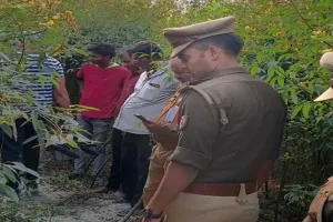 बहराइच: बुआ के घर से लाकर बड़े भाई ने की थी बहन की हत्या, छोटे भाई ने लगाया यह आरोप, जानें पूरा मामला