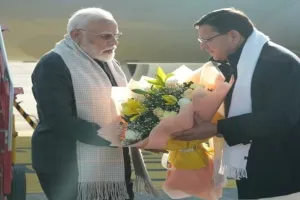प्रधानमंत्री मोदी पहुंचे देहरादून, सीएम धामी ने किया स्वागत, मुखबा में करेंगे पूजा अर्चना, जानें पूरा शेड्यूल