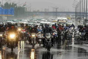 ईद मनाने पहाड़ की ओर नहीं जा पाएंगे दो पहिया सवार   