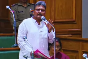 विधानसभा में शिक्षा मंत्री का ऐलान, बिहार में शिक्षकों का तबादला अगले दो महीने में