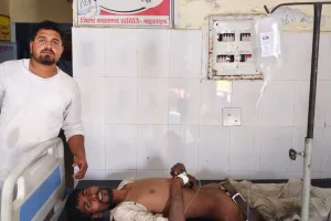 बहराइच: जहरखुरानी गिरोह का शिकार हुआ युवक, तीन दिन से पड़ा था सड़क किनारे 