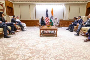 तुलसी गबार्ड ने प्रधानमंत्री मोदी से की मुलाकात, रणनीतिक संबंधों को आगे बढ़ाने पर हुई चर्चा 