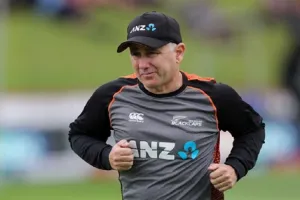 Champions Trophy 2025 : न्यूजीलैंड के कोच गैरी स्टीड ने कहा-चैंपियंस ट्रॉफी फाइनल में वरुण सबसे बड़ा खतरा 