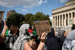 डोनाल्ड ट्रंप प्रशासन के खिलाफ फिलिस्तीन समर्थकों ने न्यूयॉर्क में निकाली रैली,जानिए क्यों? 