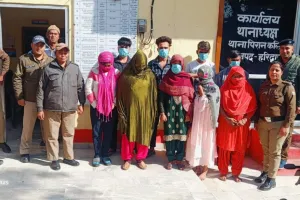  सैक्स रैकेट का पर्दाफाश, 9 लोग गिरफ्तार    