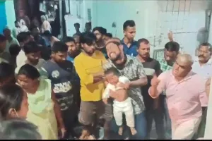 कानपुर के नर्सिंग होम में मरीज की मौत के बाद बवाल...हंगामा कर किया पथराव; लापरवाही का आरोप