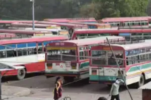 यात्रियों की सुविधा के लिए परिवहन निगम ने चलाई 350 बसें: होली में कानपुर से लोगों को जाने में नहीं होगी असुविधा...