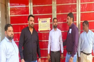 मुरादाबाद : बड़े बकायेदारों के खिलाफ हुई कार्रवाई, 28 प्रतिष्ठान सील, 82 लाख से अधिक की वसूली