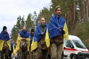 रूस और यूक्रेन ने की सैकड़ों कैदियों की अदला-बदली, शांति की दिशा में एक महत्वपूर्ण कदम