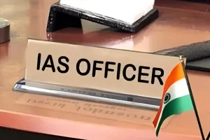 फर्जी आईएएस ने की महिला से छेड़छाड़, परिवार ने धमकाया, हजरतगंज कोतवाली में रिपोर्ट दर्ज