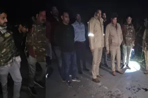 Bahraich Encounter: गोवध में वांछित अभियुक्त से पुलिस की मुठभेड़, पैर में लगी गोली