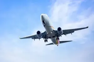 US Plane Crash : अमेरिका में विमान दुर्घटनाग्रस्त होकर एक मकान पर गिरा, एक व्यक्ति की मौत 