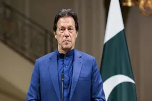 Pakistan : अडियाला जेल में बंद इमरान खान की चिकित्सकों ने की चिकित्सीय जांच, PTI ने उनके स्वास्थ्य को लेकर जताई थी चिंता 