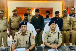 ATM के बाहर खड़े रहते, कम शिक्षित व ग्रामीण रहते टारगेट; उन्नाव में कार्ड बदलकर ठगी करने वाले चार पकड़े गए...