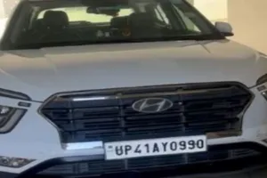 V और Y को नहीं पहचान पाया टोल का कैमरा, कंफ्यूजन में वसूल लिया दूसरी गाड़ी से टैक्स