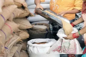 Barabanki News : 78 प्रतिशत केवाईसी के साथ बाराबंकी 16वें पायदान पर,शासन के निर्देश पर होगा बचे 22 प्रतिशत पर फैसला  