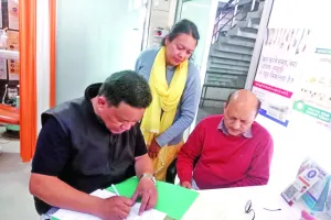 हल्द्वानी में दो, नैनीताल में चार क्लीनिक पर छापा