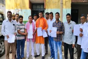 संभल हिंसा मामले में जामा मस्जिद सदर के साथी सहयोगियों की गिरफ्तारी की उठी मांग