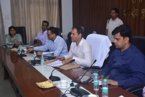 मुरादाबाद : हर बूथ पर बूथ लेवल एजेंट नियुक्त कर उसकी सूची दें राजनीतिक दल, DM ने मांगा सहयोग