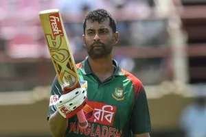 तमीम इकबाल सीने में दर्द के बाद अस्पताल में भर्ती, डॉक्टर्स कर रहे हैं देखभाल