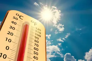 Bareilly: हवा चली तो लुढ़का शहर का पारा...सामान्य से रहा कम तापमान