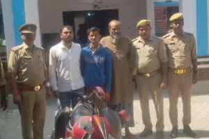 मुरादाबाद : गौवंशीय पशु की हत्या कर थैलियों में भरा मांस, तीन आरोपी गिरफ्तार...6 अभी भी फरार