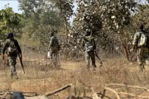 छत्तीसगढ़: सुकमा में सुरक्षाबलों और नक्सलियों के बीच मुठभेड़ जारी, 16 नक्सली ढेर, दो जवान घायल 