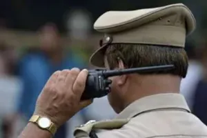 Bareilly: तमंचा दिखाकर धमकाने वालों की मदद की थी...अब दरोगा निलंबित