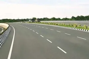 Bareilly: सितारगंज फोरलेन...20 मार्च को फिर होगा काम का हिसाब! अफसर टेंशन में