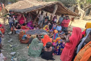 Barabanki News : गोमती नदी में दो बच्चे डूबे, एक बचा दूसरे की मौत, मवेशी चराने के दौरान नदी में नहाने लगे बच्चे