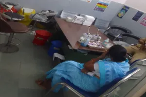 Barabanki News : जिला अस्पताल में सशुल्क जांच कराने को मजबूर मरीज