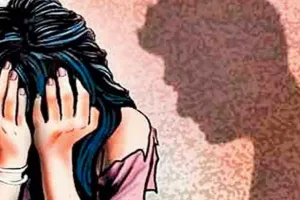 अमरोहा : डॉक्टर बनाने का झांसा देकर पशु चिकित्सक ने महिला से किया दुष्कर्म