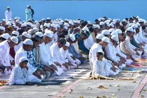 Eid al-Fitr 2025 : मुरादाबाद में अल्लाह की बारगाह में झुके लाखों सिर, मांगी तरक्की और अमन चैन की दुआ
